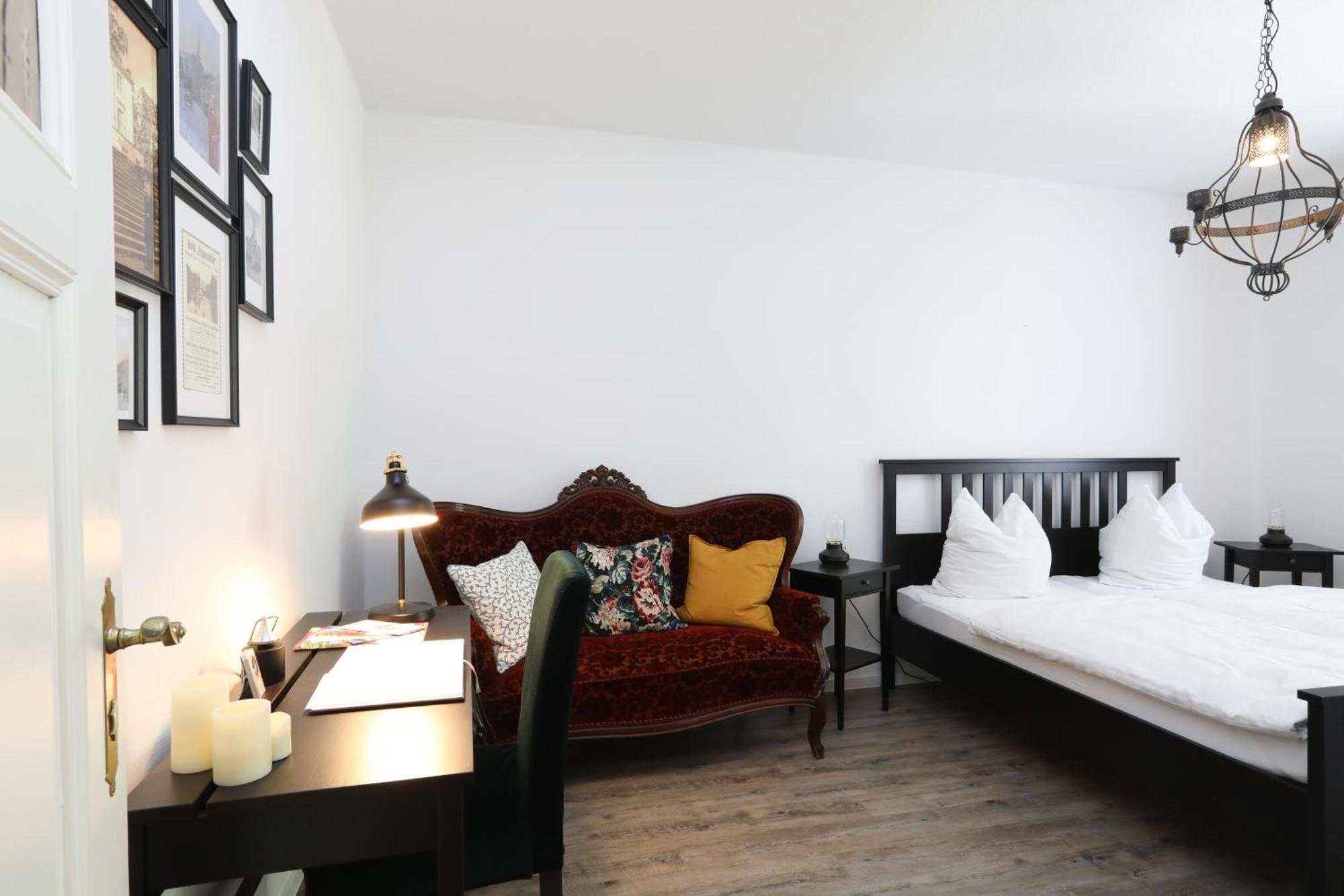 Kl. Fontane Ferienwohnung Bad Freienwalde Direkt Am Markt ภายนอก รูปภาพ